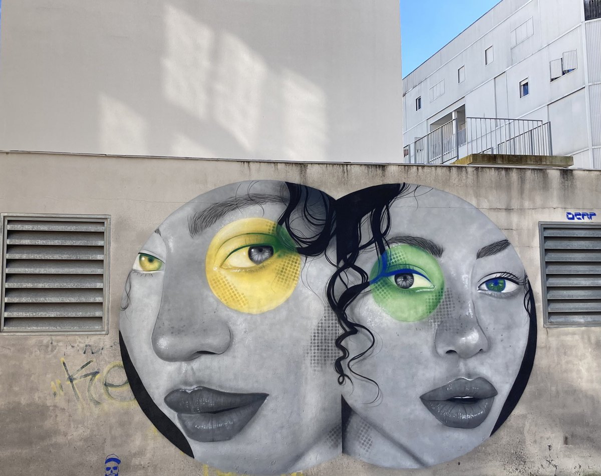 HatierAquitaine's tweet photo. 🎨Terres Neuves à Bègles en banlieue de #Bordeaux
#Streetart #Urbanart #graffiti
Signé #Derf
Bon we à tou.te.s ☔️🌧️
🤭@nouatre @2Frais1976
@1streetart @princessepepett @streetartLyon @flowgallay @oungawa @HatierNordOuest https://t.co/oNIu18ym4s