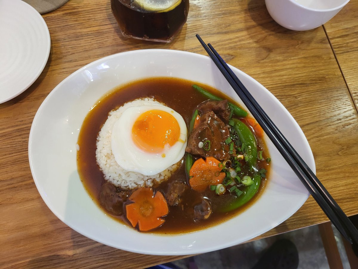 wingthequick's tweet image. #Singapore lunch at a Taiwanese Restaurant @ Holland Village. #delicious