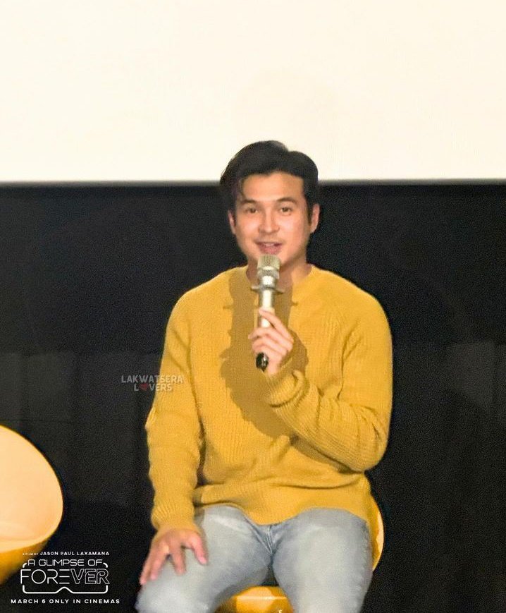 @ponce_jerome  during A Glimpse of Forever Influencers Screening last night.  

© @gatewaycineplex and @HelloLakwatsera for the photos.

#JeromePonce
