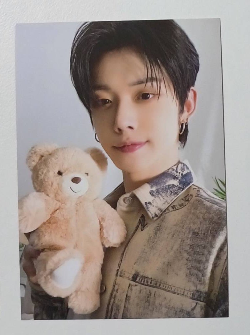 yawnchoi's tweet image. Looking for / want to buy  

• Yeonjun and Ppulverse heartcheek MOAZONE pc
• Yeonjun teddy pc
• No overprice, slight damage 🆗
• NOT IN RUSH / slow wl 
• Prefer via 🍊

Please rep/dm 

#ตลาดนัดTXT #투바투양도 #pasarTXT txt choi yeonjun lfs lfb wtb wts