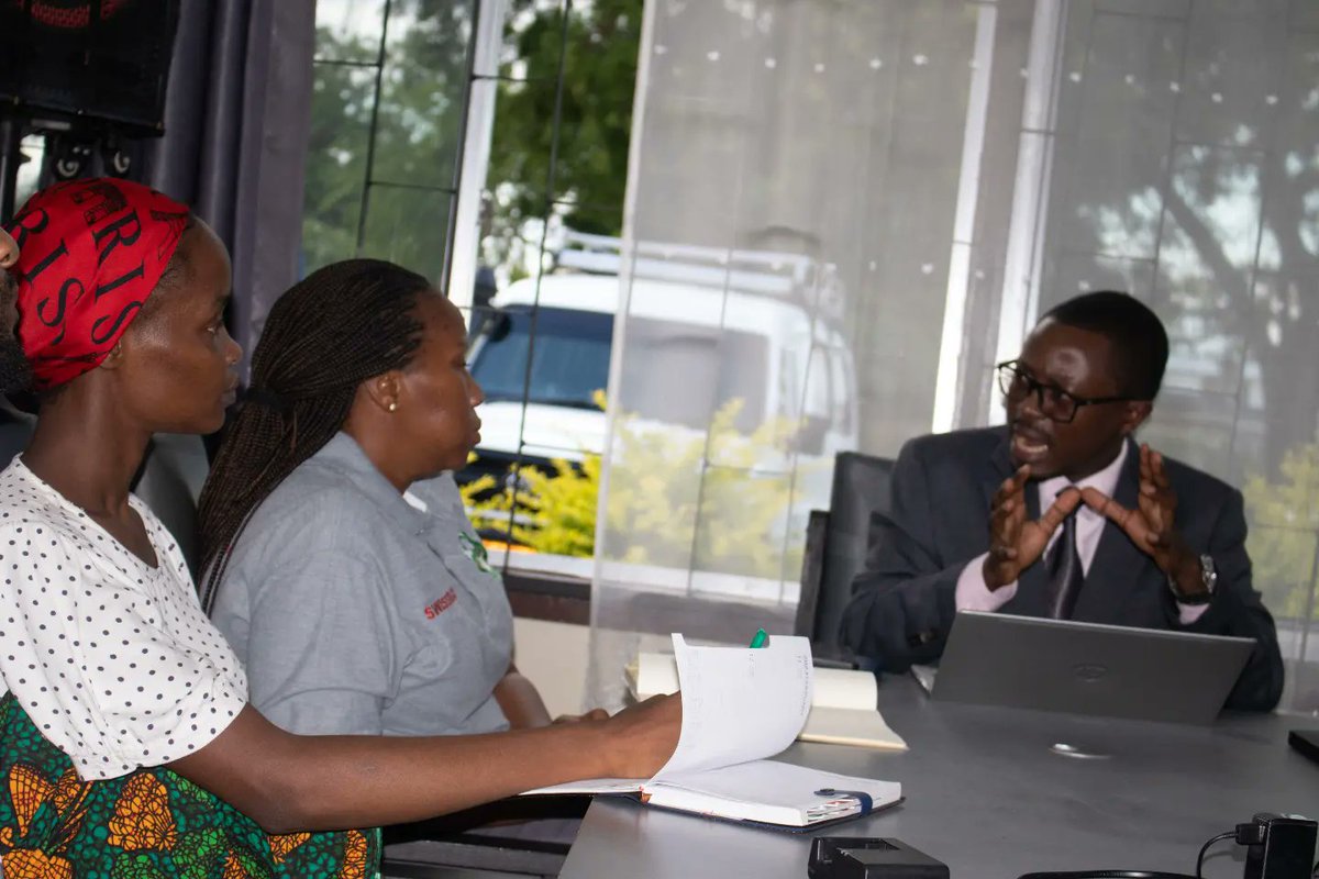 doorofhopetz's tweet image. #DoorofHopetz team and #SwissAid officers had a great opportunity to take eachother on areas of #WomenLeadership project execution from 2020-2023, the success and areas of improvements as we prepare for the #GenderProject phase 2.