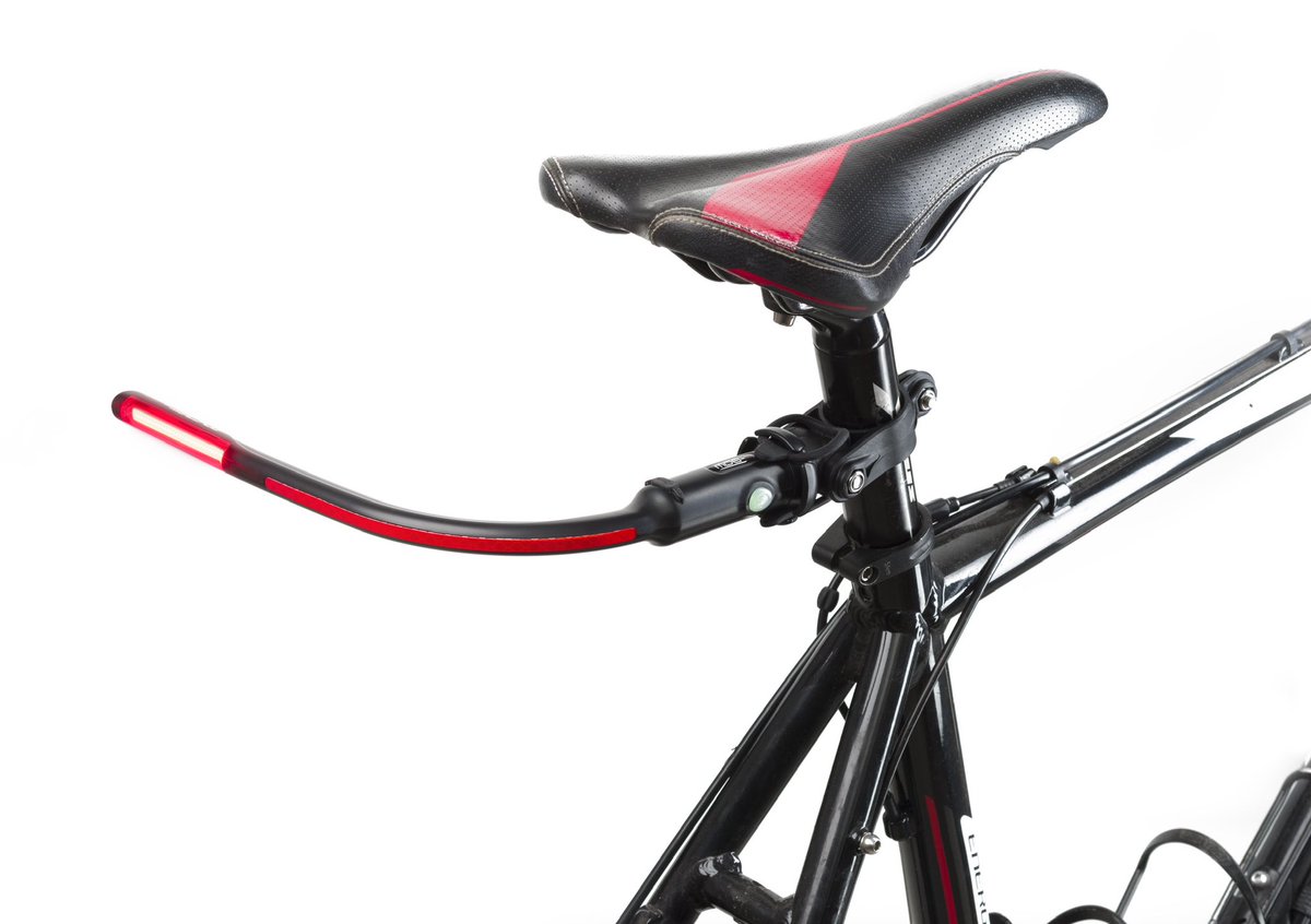 Lbowlights's tweet image. It took us quite some time and a lot of experimenting with 3d print models and  different designs to finally arrive at our mk2 version 😎 
go to our website (in bio) to purchase yours !  
#3dprint #designs #bike #bicycle #RoadSafety #closepass #bikelight