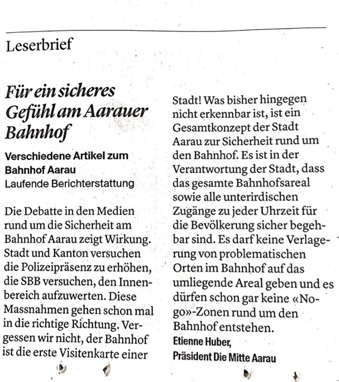 📰 Heute in der Aargauer Zeitung 📰 Unser Präsident verlangt ein Gesamtkonzept der Stadt Aarau rund um den Bahnhof. Ganz nach unserem Motto 'Für ein sicheres Gefühl in Aarau, rund um die Uhr!' Stay updated💪🏼 #diemitte #diemitteaarau #aarau #aarauinfo #aarauinfo #Sicherheit