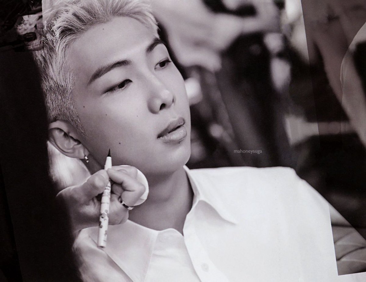 iauroram's tweet photo. برای بالا بردن ارزش تجاری نامجون
ریپ+ریت بزنید

#RM #방탄소년단RM #김남준 #BTSRM https://t.co/bKiVVOw1Lt