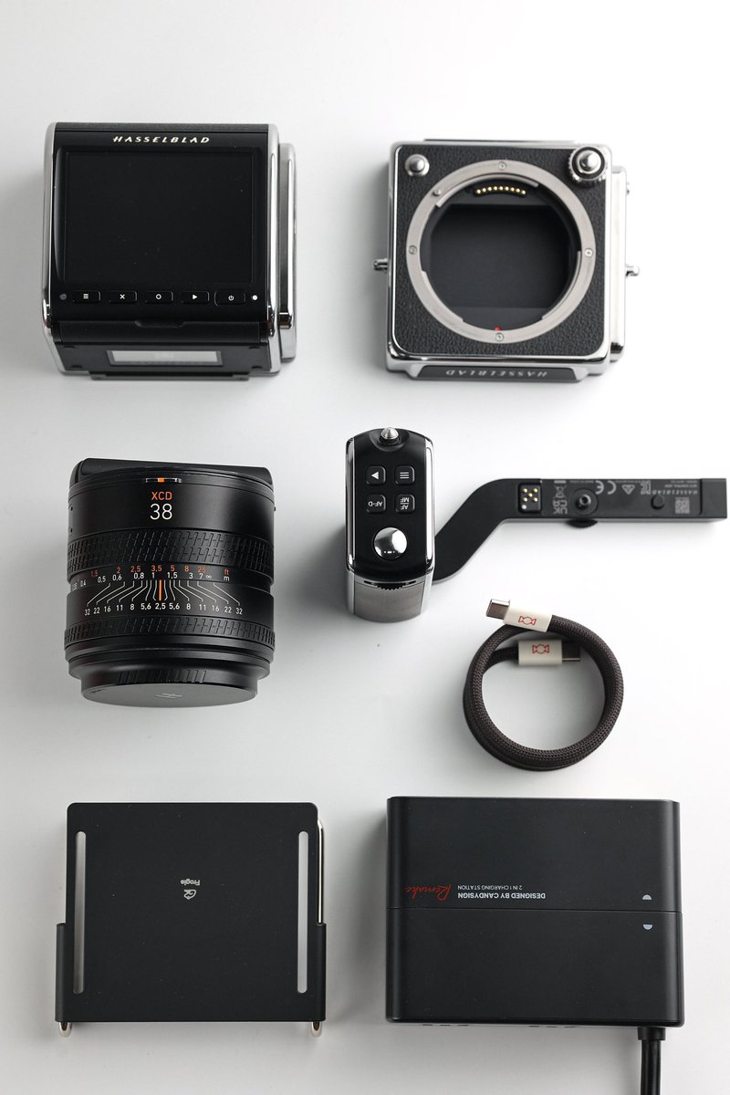 duanzi's tweet image. in black