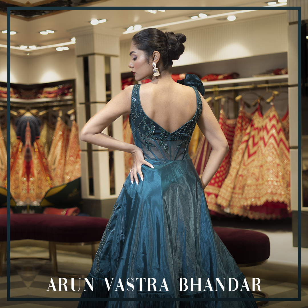 Arun Vastra Bhandar Private Limited Fashion design Designer Sari, dress,  fashion, formal Wear, fashion Model png | PNGWing