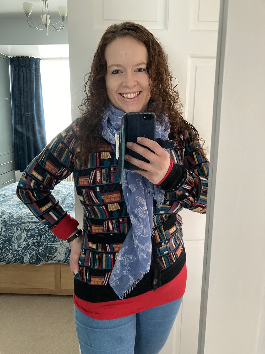 Siri, show me the dress code for a writer off to fangirl at a book festival. #baytales24