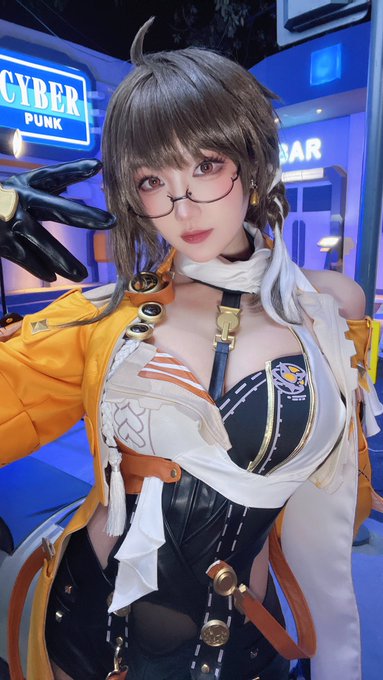 Twitterのコスプレ画像37