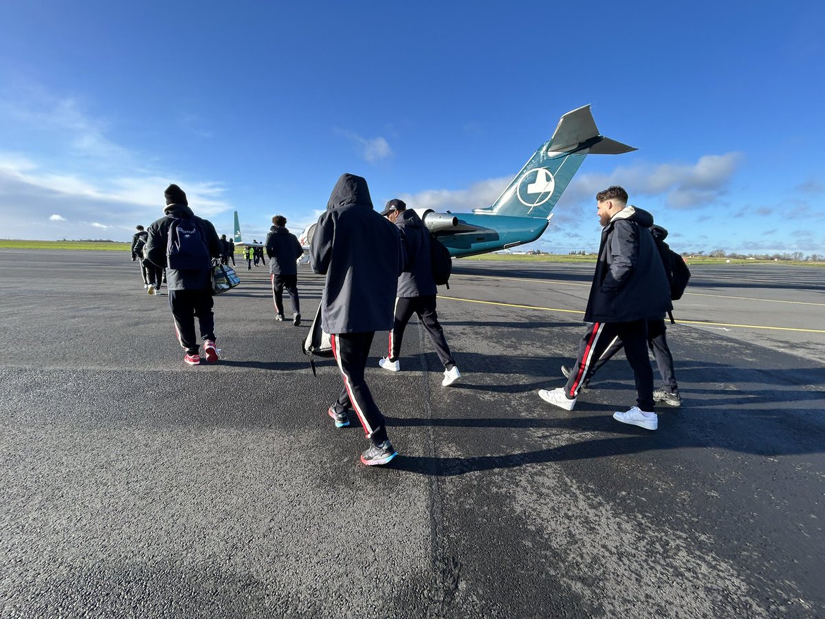 Bisouuuu on sanvol 🛫 #SMCaen #TeamSMC #PAUFCSMC