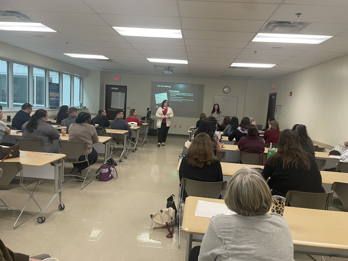 <a href="/IUSoutheast/">IU Southeast</a>’s <a href="/kdehrbernedo/">Kelli Dehr Bernedo, Ph.D.</a> and Molly Riddle discuss Co-teaching for Equity this morning at #KYTESOL2024!  Our population is growing dynamically and Teacher prep will make the difference! <a href="/TESOL_Assn/">TESOL Intl Assn</a>