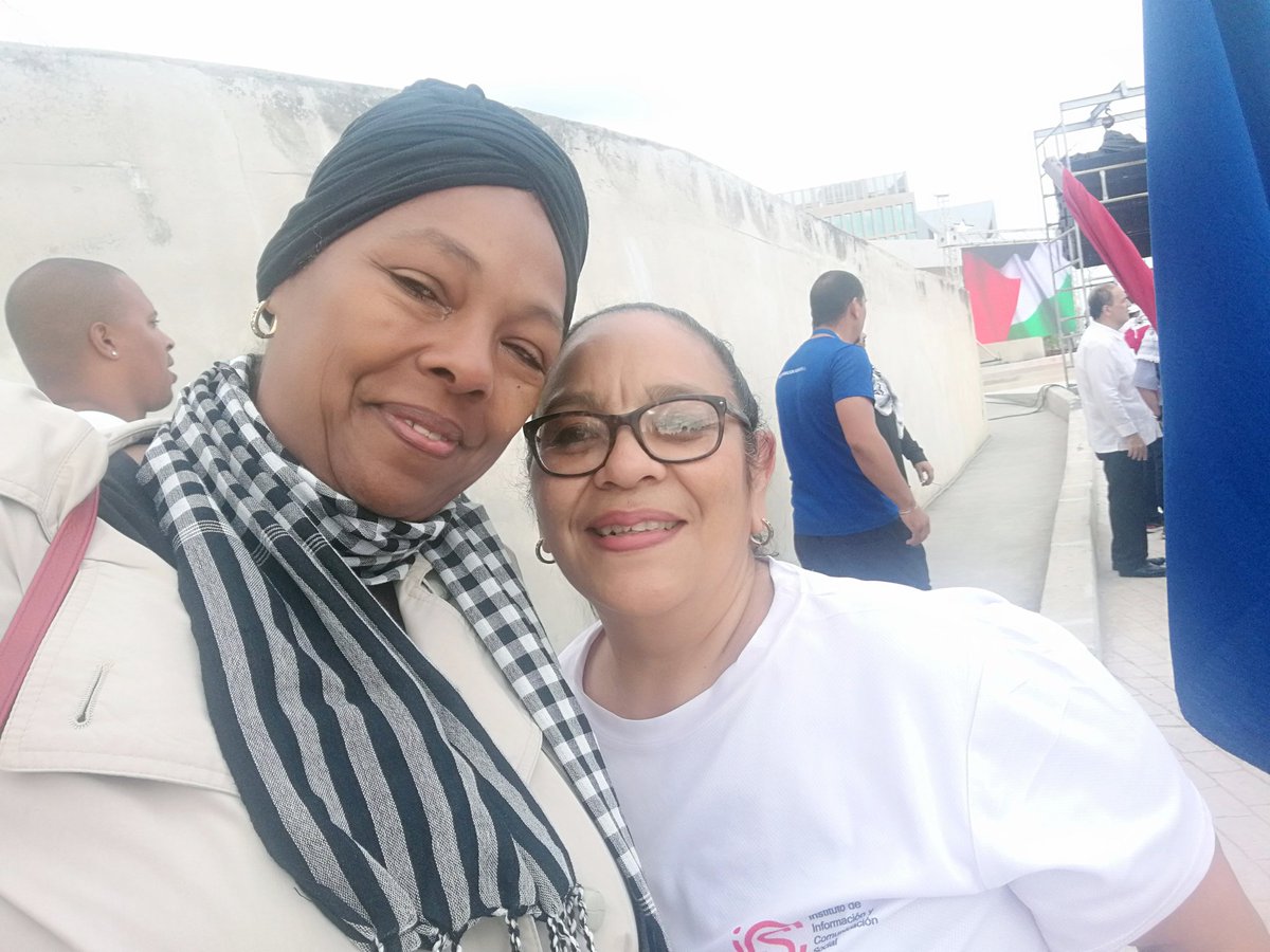 Recuerdos de esta mañana en que toda #Cuba dijo #FreePalestine
