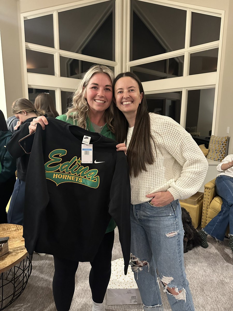 Edina welcomes Taylor Greathouse to the Hornet Family as the new Head Coach! As bittersweet as the transition is, it makes me smile to know Tay has them now. Officially signing off, but forever a Hornet.

-KA