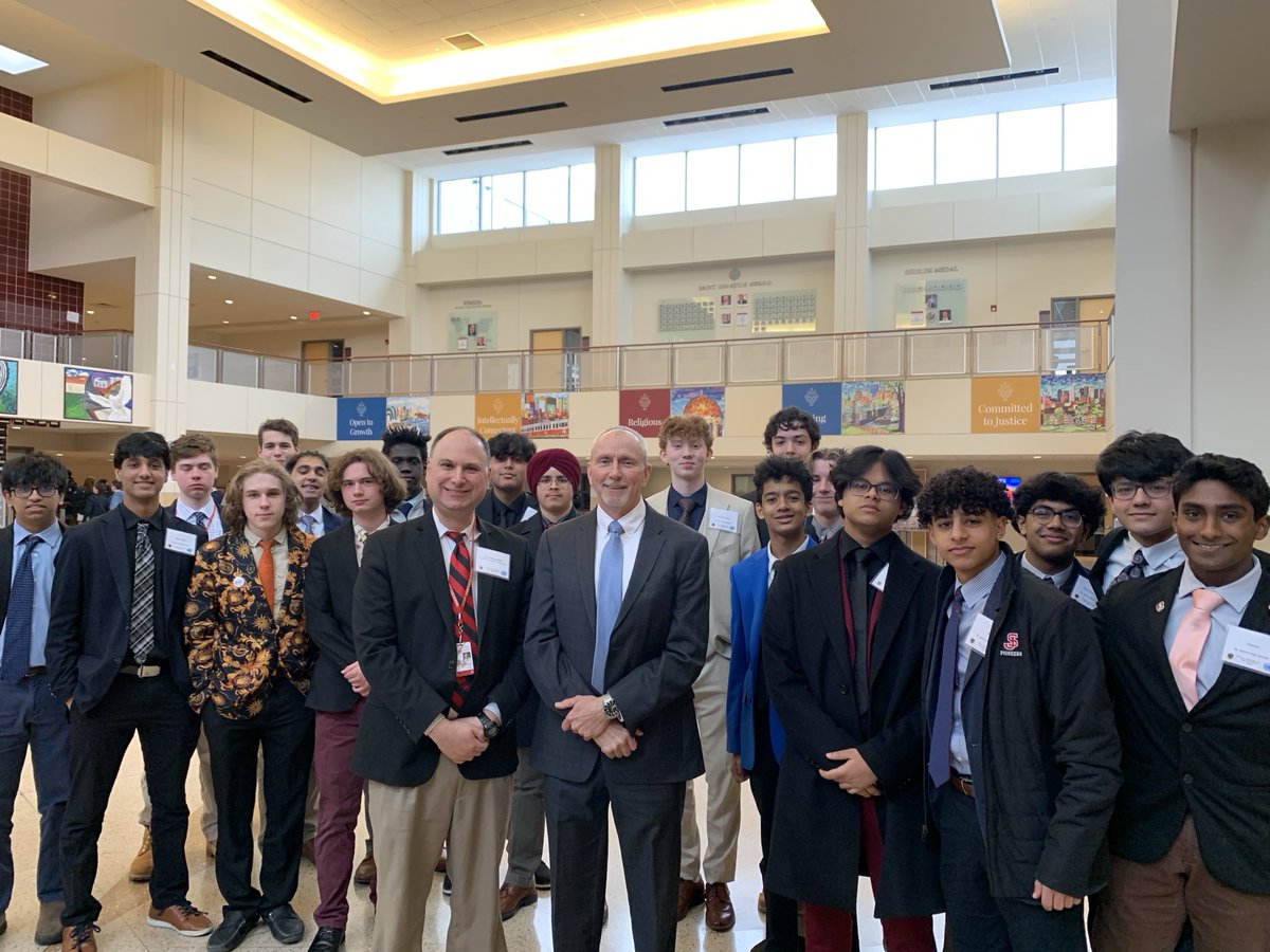 Mr. John Foley, ⁦<a href="/SJShrewsbury/">Saint John's</a>⁩ class of 1980 is the keynote speaker at BC High’s MUN conference. You really do meet a pioneer everywhere you go. #BeAPioneer