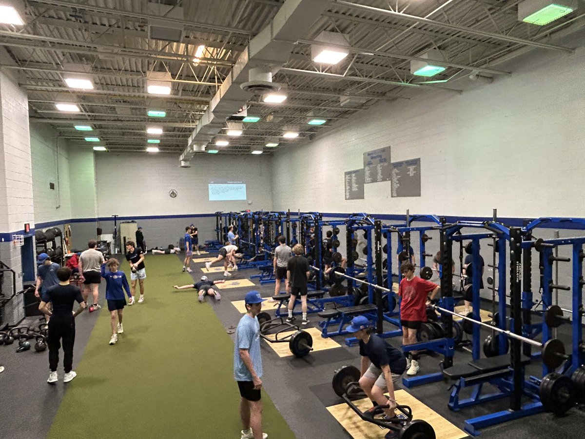 What rain? Boys are bringing the energy this morning. #WolverineBaseball