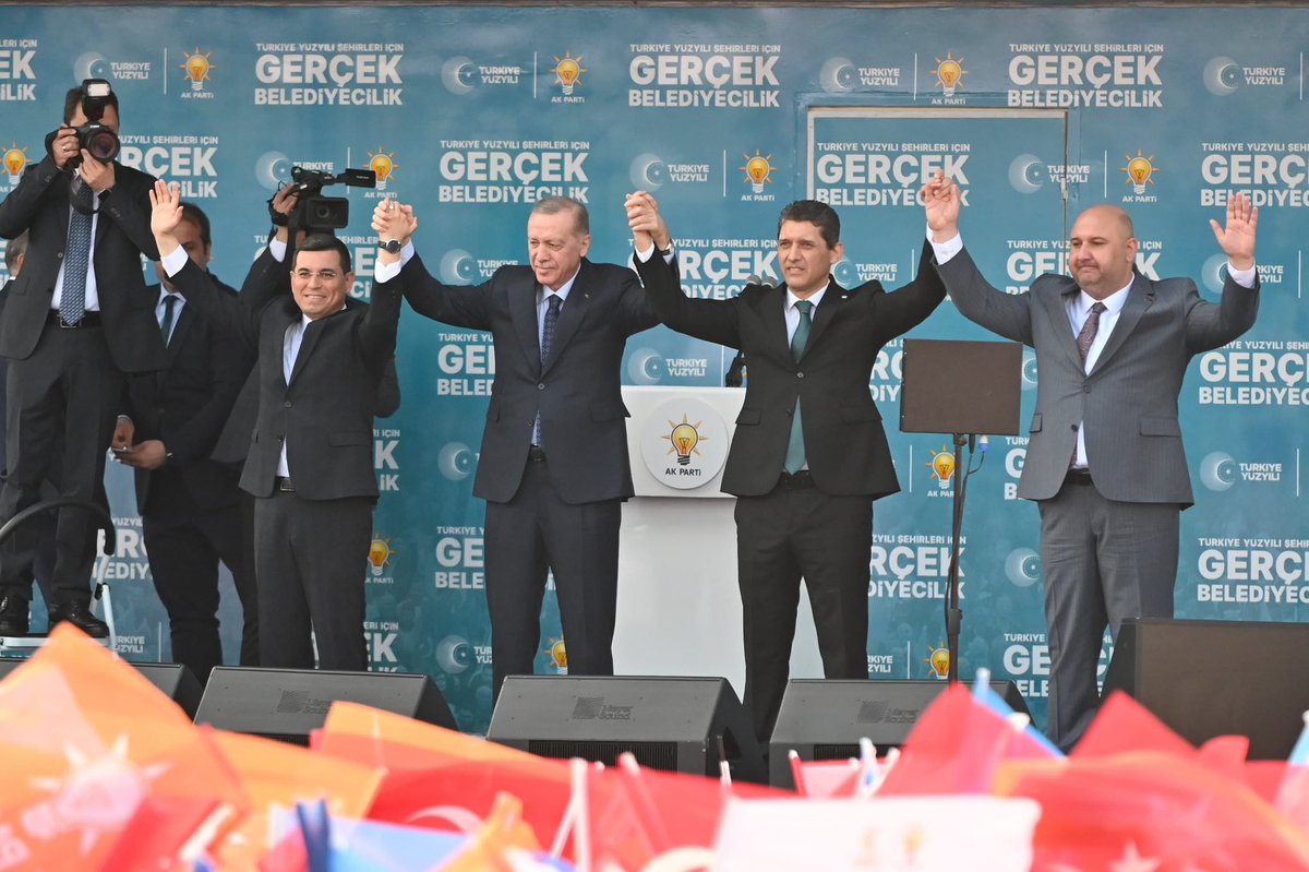 MCAKIR0718's tweet photo. İşte #ANTALYA
İşte Meydan
İşte Hakan Başkan
İşte Başkomutan @RTErdogan
Bu iş 31 Mart akşamı TAMAM...

#AntalyanınAltınÇağı Başlıyor...
Şehrimiz böceklerden temizleniyor...
@HTutuncu
@alicetin_07
@onurtemelmhp07 https://t.co/kbNpSrsdNR