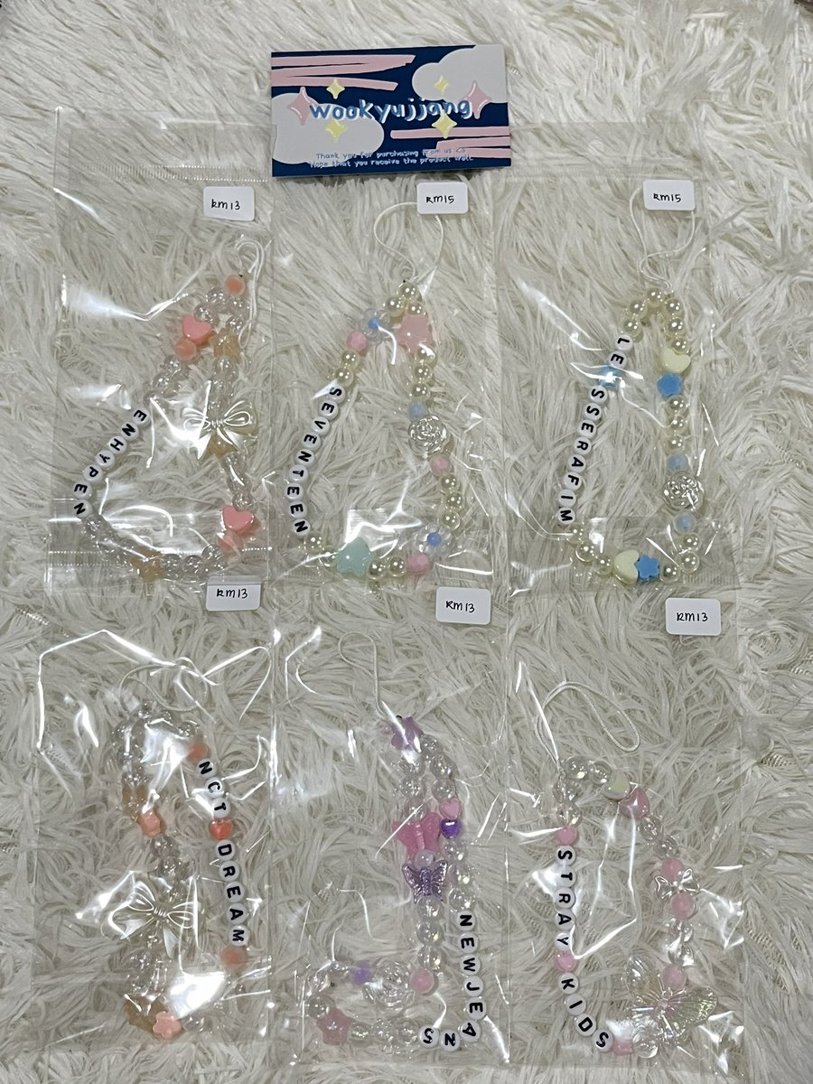 wookyujjang's tweet photo. Hey‼️here are some phonechains that we made ✨

🎀 KPOP GROUPS PHONE CHAINS 🎀

🤍 handmade by us 🫶🏻
🤍 price : RM13-15 (as stated in picture)
🤍 postage : RM7 WM / RM12 EM

#wts #pasarNCT #pasarSVT #pasarseventeen #pasarskz #pasarENHYPEN #pasarlesserafim #pasarnewjeans https://t.co/kbpw4uqFUz