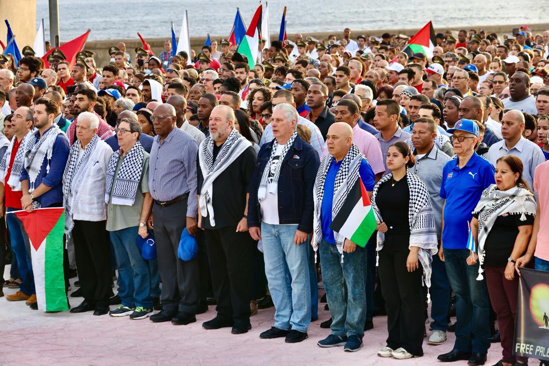 DiazCanelB's tweet photo. Duele profundamente #Palestina. Indigna la impunidad de los que bombardean sin piedad a su pueblo. 

Hoy hemos expresado el dolor y la indignación del pueblo de #Cuba en la Tribuna Antiimperialista. 

Cese el #GenocidioEnGaza. https://t.co/hLZAEQRXf0