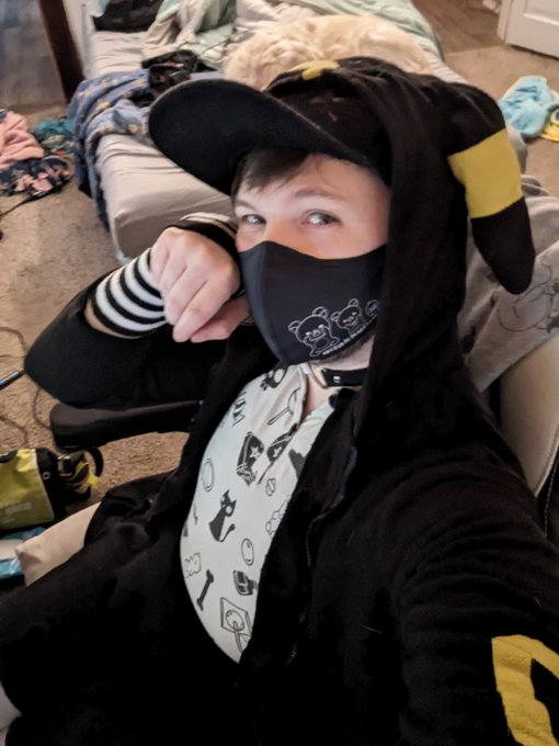 #Femboy https://t.co/KizodXZE22<a href="/tag/femboy"class="tags">#Femboy</a>