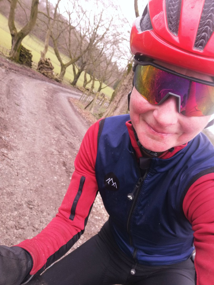 Yorkshire Strade is more Brown than Bianche 😂

#cycling #cyclinglife #bikes #bikesofinstagram #bikeride #training #bandofclimbers #cyclingapparel #womenscycling #getoutside #getoutmore #alwaysup