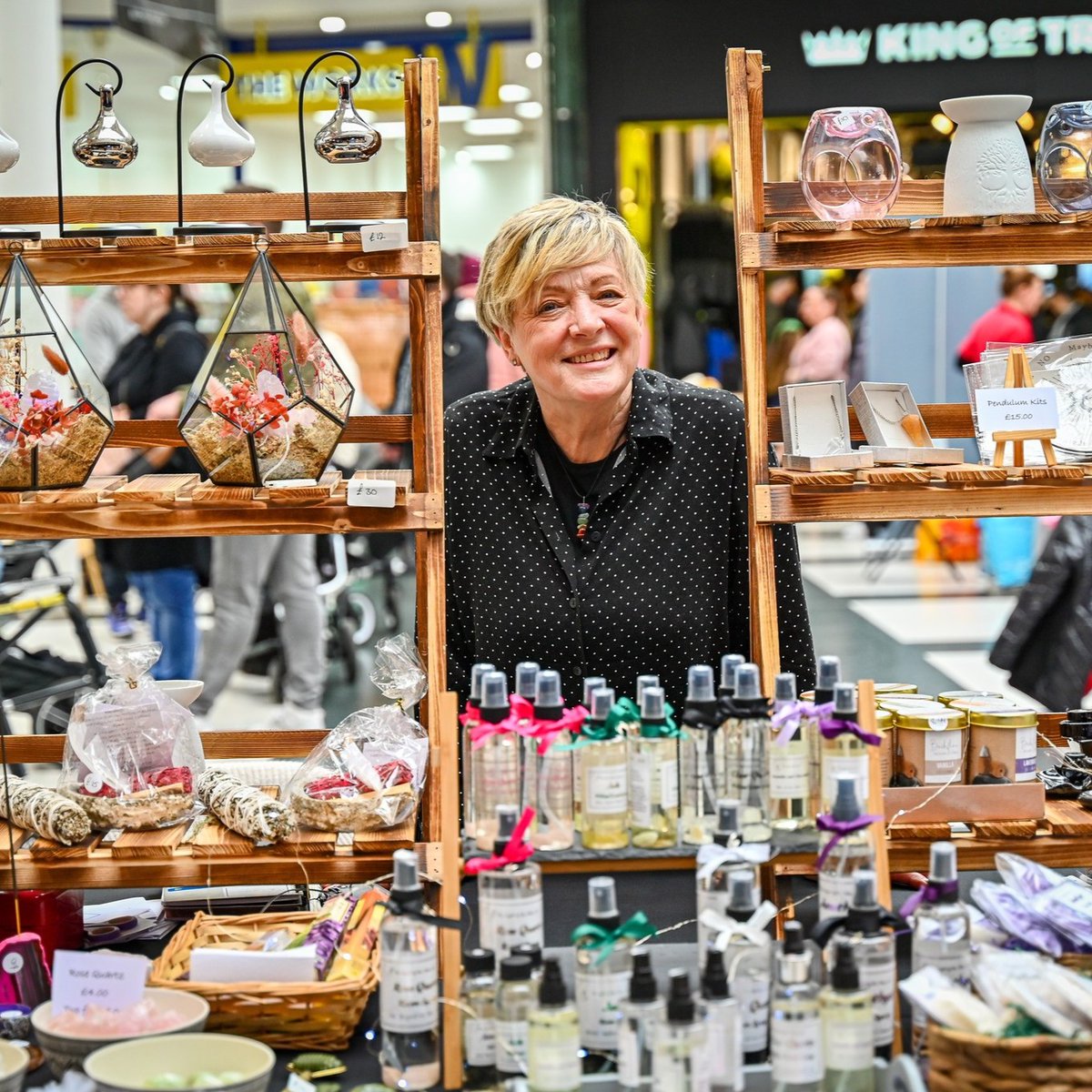 The Yorkshire Market is back at White Rose this weekend! 🙌 Come and shop some of the best local makers and crafters all under one roof this Saturday (10am-5pm) and Sunday (11am-5pm) in our Central Atrium.