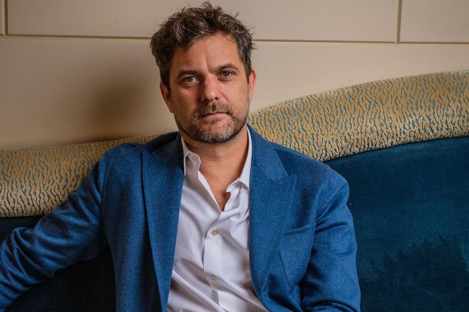 mundoCineES's tweet photo. En su primer papel en un largometraje en casi 10 años, Joshua Jackson se ha unido al reparto de la película “Karate Kid”.

La película también está protagonizada por Ben Wang, Ralph Macchio y Jackie Chan.

(Fuente: https://t.co/6Csxl8GNDq) https://t.co/4vGZ4qlwdy