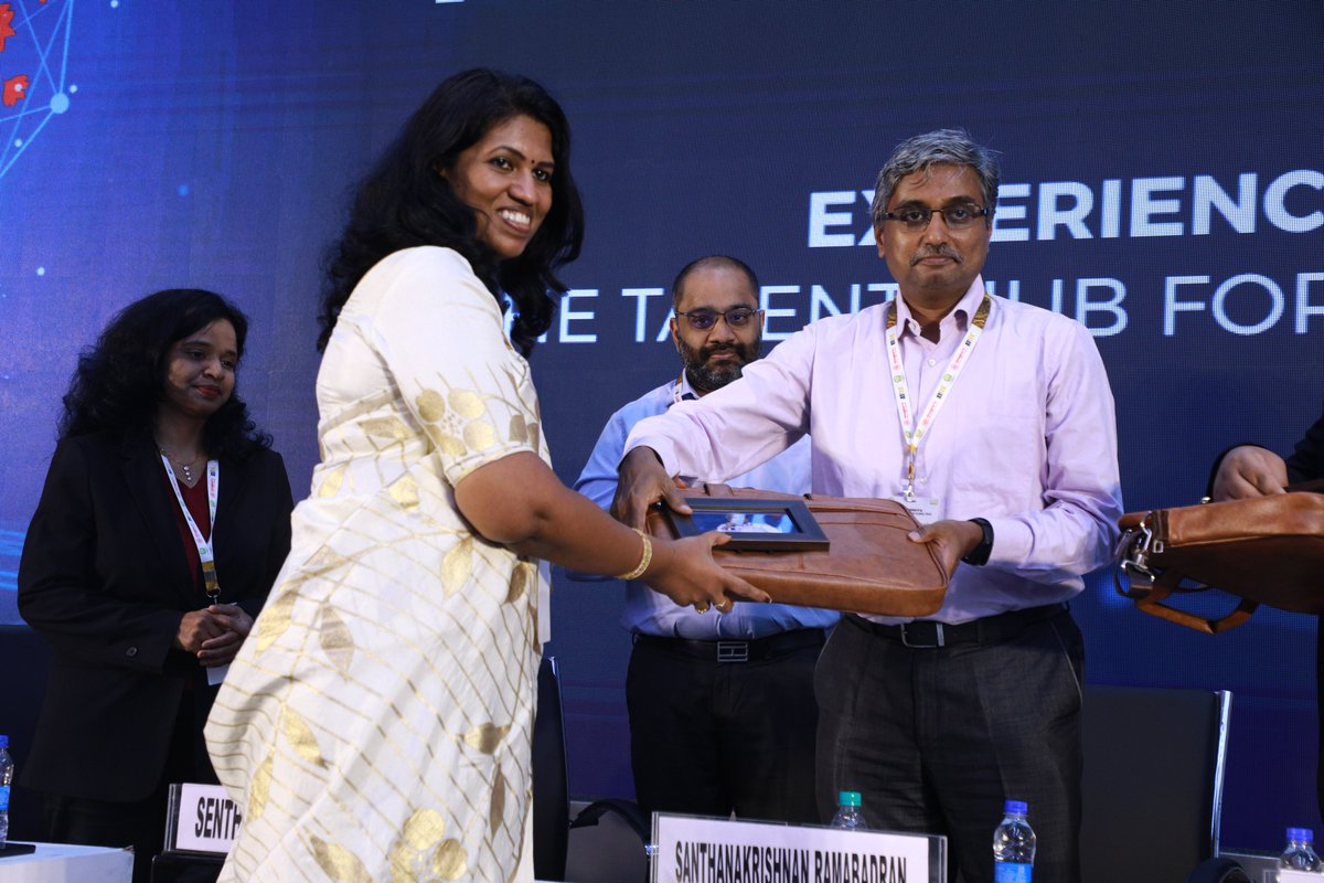 We were at <a href="/umaginechennai/">Umagine TN</a> the Global Technology, Entrepreneurship &amp; Skills Summit. Our Analytics Consulting Leader, <a href="/santhanar3/">Santhana Ramabadran</a>, participated in a #paneldiscussion on 'Data-driven business in BFSI, Manufacturing, &amp; Logistics industries. Take a look at 📷.  
<a href="/nasscom/">nasscom</a> #tech #event