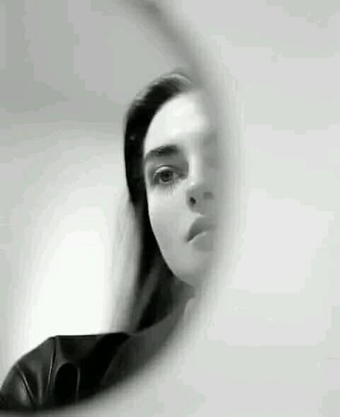 itzraxa's tweet image. ورھیاں پِچھوں چِٹھی آئی کھولاں کیویں دَس؟
خورے وِچ نہ لِکھیا ہووے ، تیری میری بَس🤍