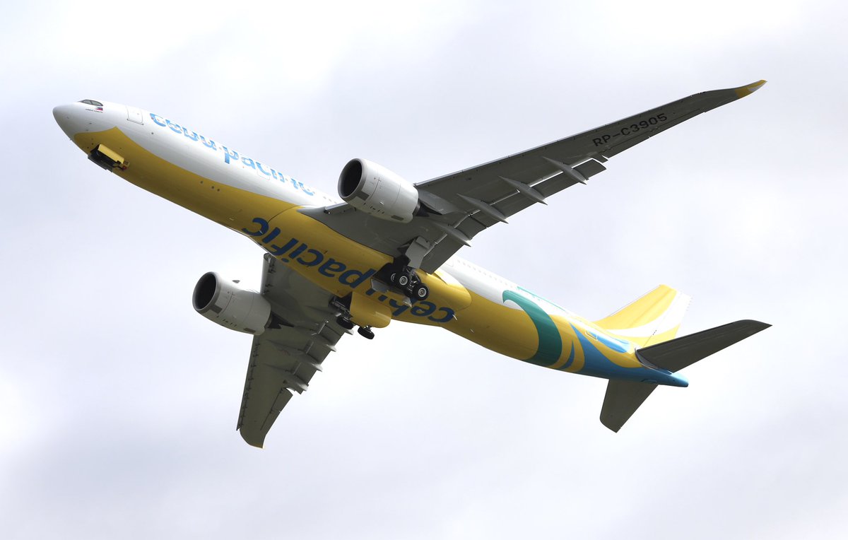 Airbus delivery flights to Cebu Pacific, Condor and Azores Airlines this week @airbus @Frenchpainter @cliper31 @AirbusintheUK