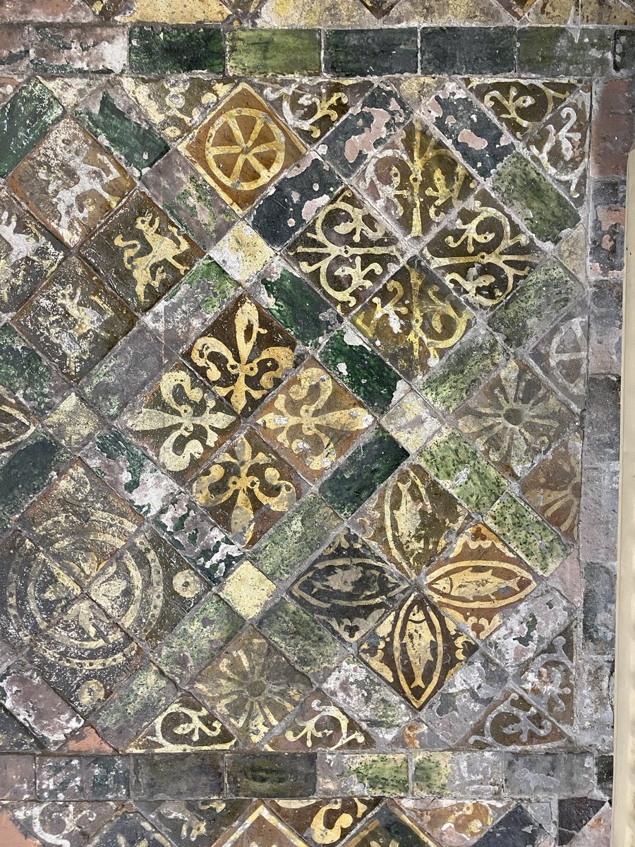 #Medieval floor tiles in the Exchequer Chamber at #Exeter Cathedral. I feel very lucky to have had the chance to see this near complete in-situ pavement dating from c. 1280-1300 earlier this week.