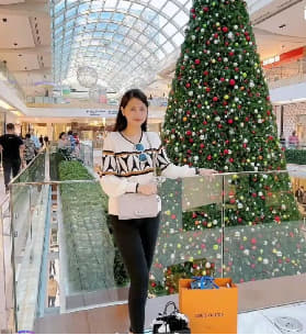 ## Old pic.. miss December....