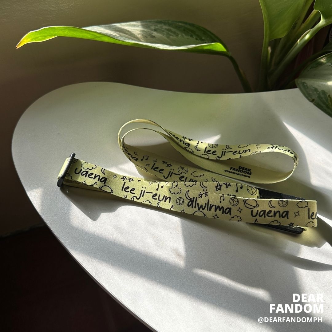 dearfandomph's tweet photo. WTS LFB IU Inspired Lightstick Lanyard

Available on our shopee: dearfandomph

Tags IU inspired merch IU Lightstick Strap IU Lightstick Lanyard IU HER Concert Uaena Lightstick
IU H.E.R World Tour Concert Merch IU Inspired Merch https://t.co/z3z8ugyXaY
