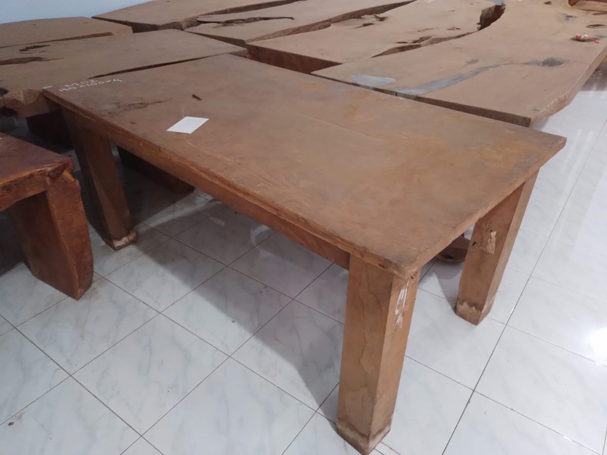 arekngampel's tweet photo. Intip koleksi live edge kami secara artistik di pinterest #cryptocurrecy #shibarmy #pinterest #mejajati #mejakayujati #liveedgetable #antiquetable #naturaltable #furniture 

klik di sini
 https://t.co/FXtsKSz2eI https://t.co/M5FCc5xk7Q