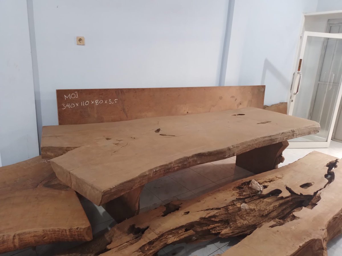 arekngampel's tweet photo. Intip koleksi live edge kami secara artistik di pinterest #cryptocurrecy #shibarmy #pinterest #mejajati #mejakayujati #liveedgetable #antiquetable #naturaltable #furniture 

klik di sini
 https://t.co/FXtsKSz2eI https://t.co/M5FCc5xk7Q