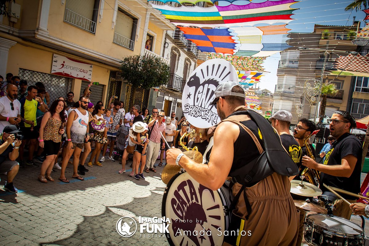 imaginafunk's tweet photo. ¡Qué ganas tenemos de volver a llenar de vida las calles de Pozo Alcón! 🙌🙌🙌
#ImaginaFunk #LetsFunk #FunkFestival #TAKE16 #PozoAlcon #funky #music #musicfestival https://t.co/3bpofhNTCY