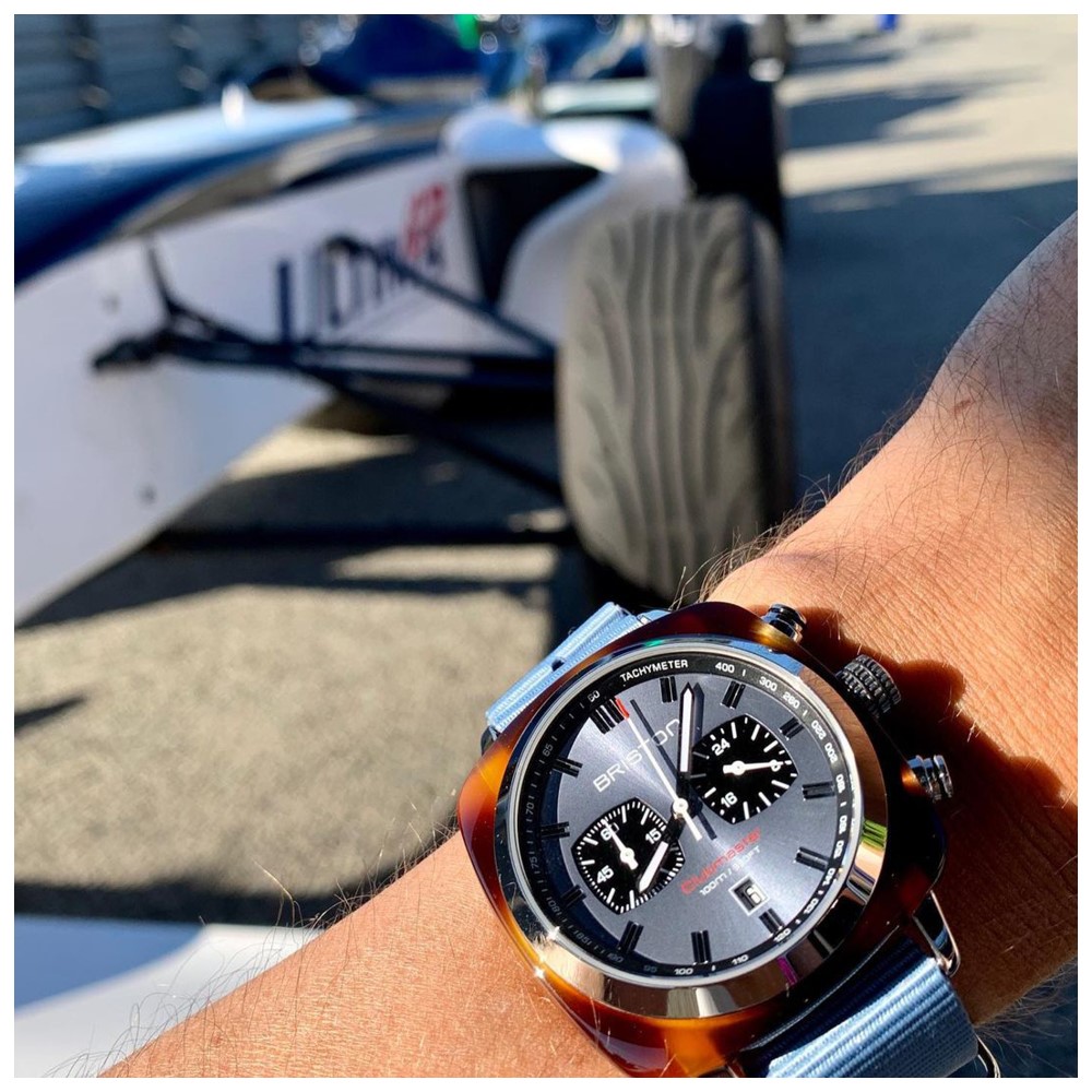 Back on Track 🏎 

⌚ Clubmaster Sport Acetate with ice blue dial
📷 @moretucci

#mybriston #briston #bristonwatches #montre #montres #watch #watches #itwatches #clubmastersport #iceblue #circuitduvar #race #carracing #formula1 #pilote #watchaddict #montrehomme #menwatch