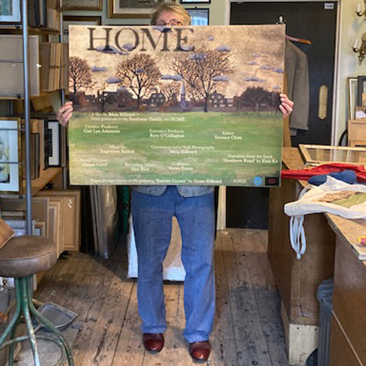 Taking delivery of the poster for ‘HOME’ to be premiered at the ICA, The Mall, St. James's, London SW1Y 5AH on Sunday 10TH of MARCH 2.30pm.


#documentary #art #filmmaking #fulllengthdocumentaryfilm #experimentalcinema #filmHOME #independentfilmmakers #Kinoteka2024