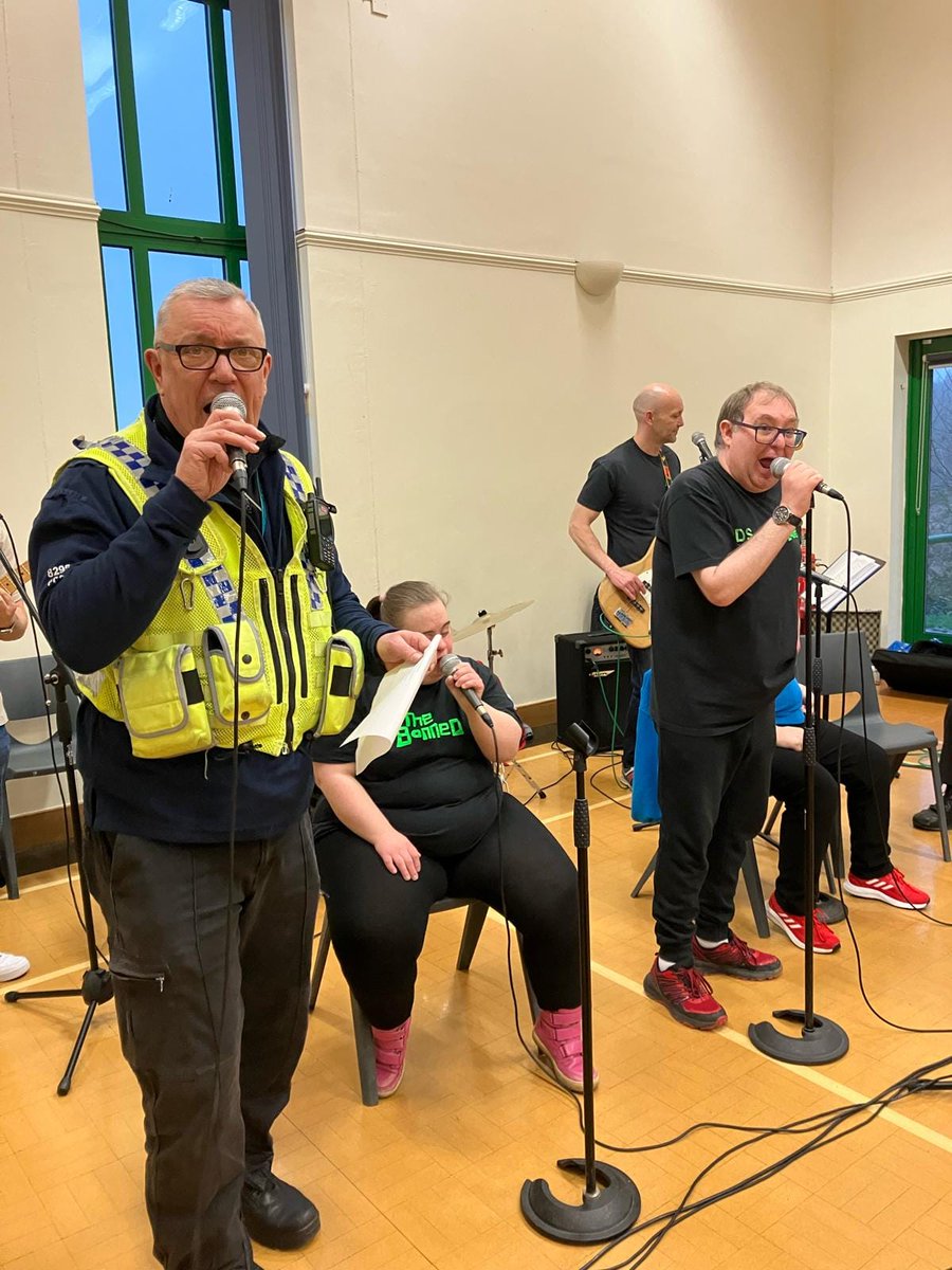 Margaret Gregory tweet media