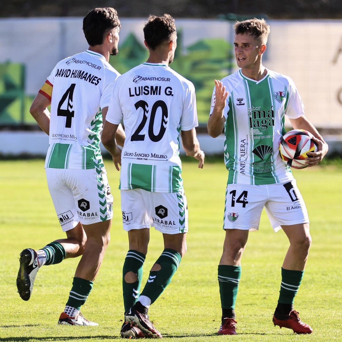 𝙂𝙖𝙣𝙖𝙨 𝙙𝙚 𝙈𝙖𝙪𝙡𝙞́.

🎫 ¡Hazte con tu entrada en antequeracf.compralaentrada.com!

#AntequeraCórdoba #JuntosHacemosHistoria ⚪️🟢