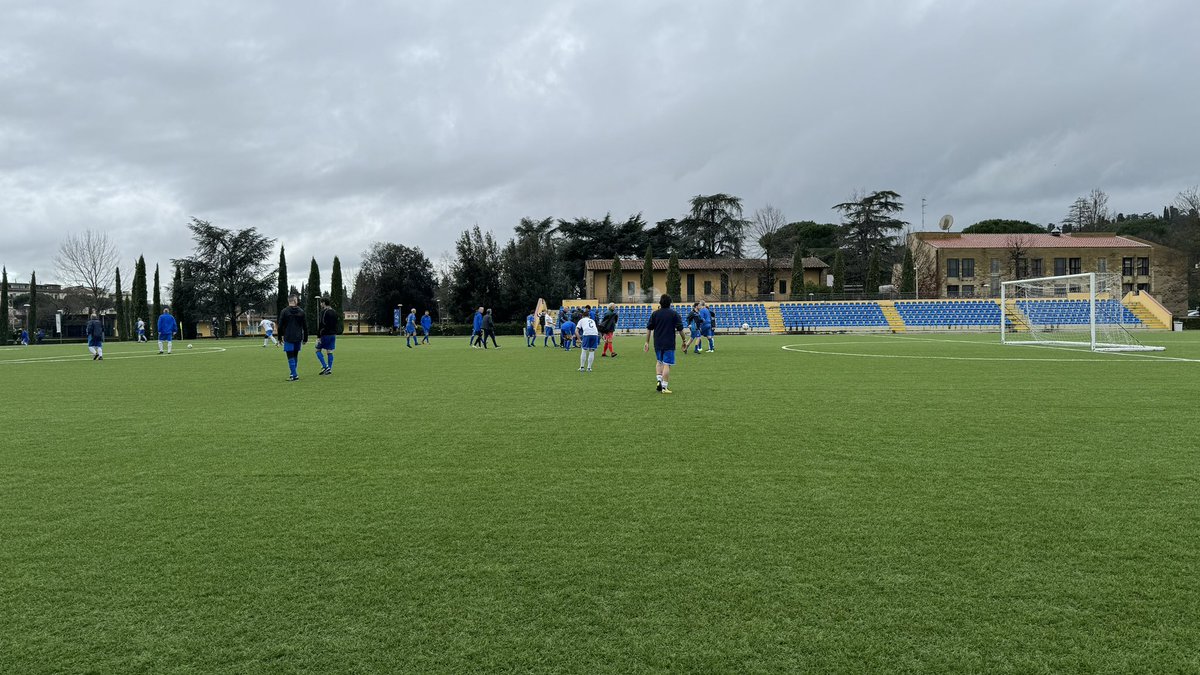nataledg's tweet photo. A Coverciano nella sede della FIGC, a fianco della @NazITASindaci 
@Municipia_Spa sponsor ufficiale. Il calendario della stagione della NIS è un susseguirsi di eventi dedicati ai più fragili. 
Un modo (un altro modo) per dare un contributo destinato a  cambiare le città. 
GRAZIE! https://t.co/9vqZ9JxBTN