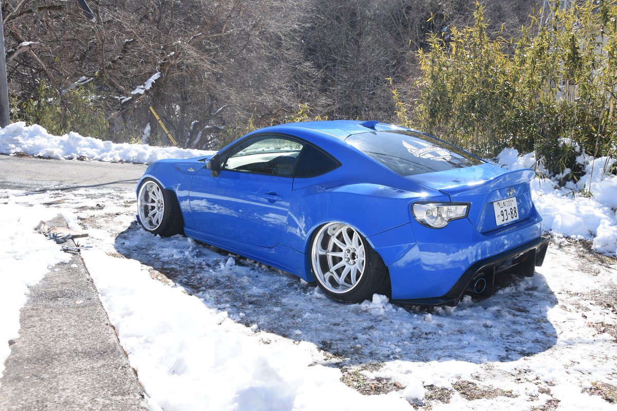 #8B乗りのお友達を増やそうキャンペーン
ワイドのくせに大して目立たない86に乗ってます！