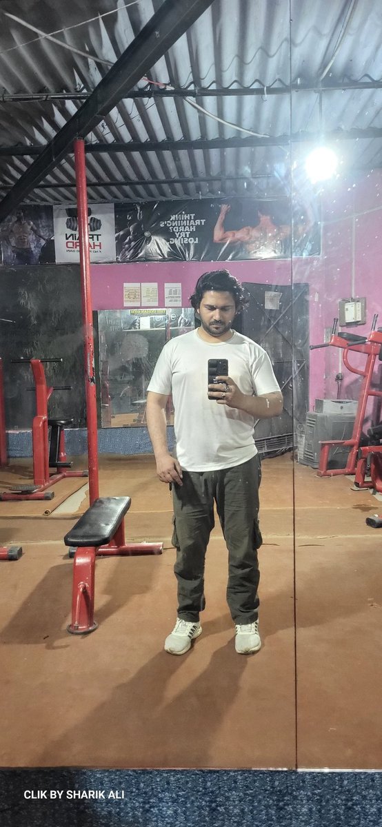 VideoHashmi's tweet photo. The indian gym https://t.co/xVYcRn4qJL