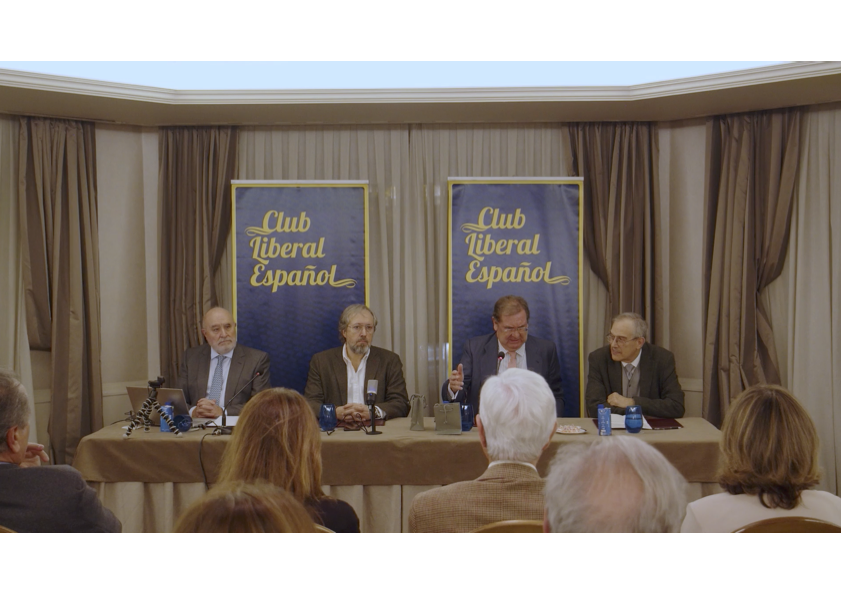 Club Liberal Español (@clubliberalesp) on Twitter photo Enlace a la conferencia íntegra impartida por @Girauta en el <a href="/ClubLiberalEsp/">Club Liberal Español</a> el 29 de febrero de 2024 con el título "La construcción de una autocracia". dropbox.com/scl/fo/ehgyetm… Enlace a la conferencia íntegra impartida por @Girauta en el <a href="/ClubLiberalEsp/">Club Liberal Español</a> el 29 de febrero de 2024 con el título "La construcción de una autocracia". dropbox.com/scl/fo/ehgyetm…