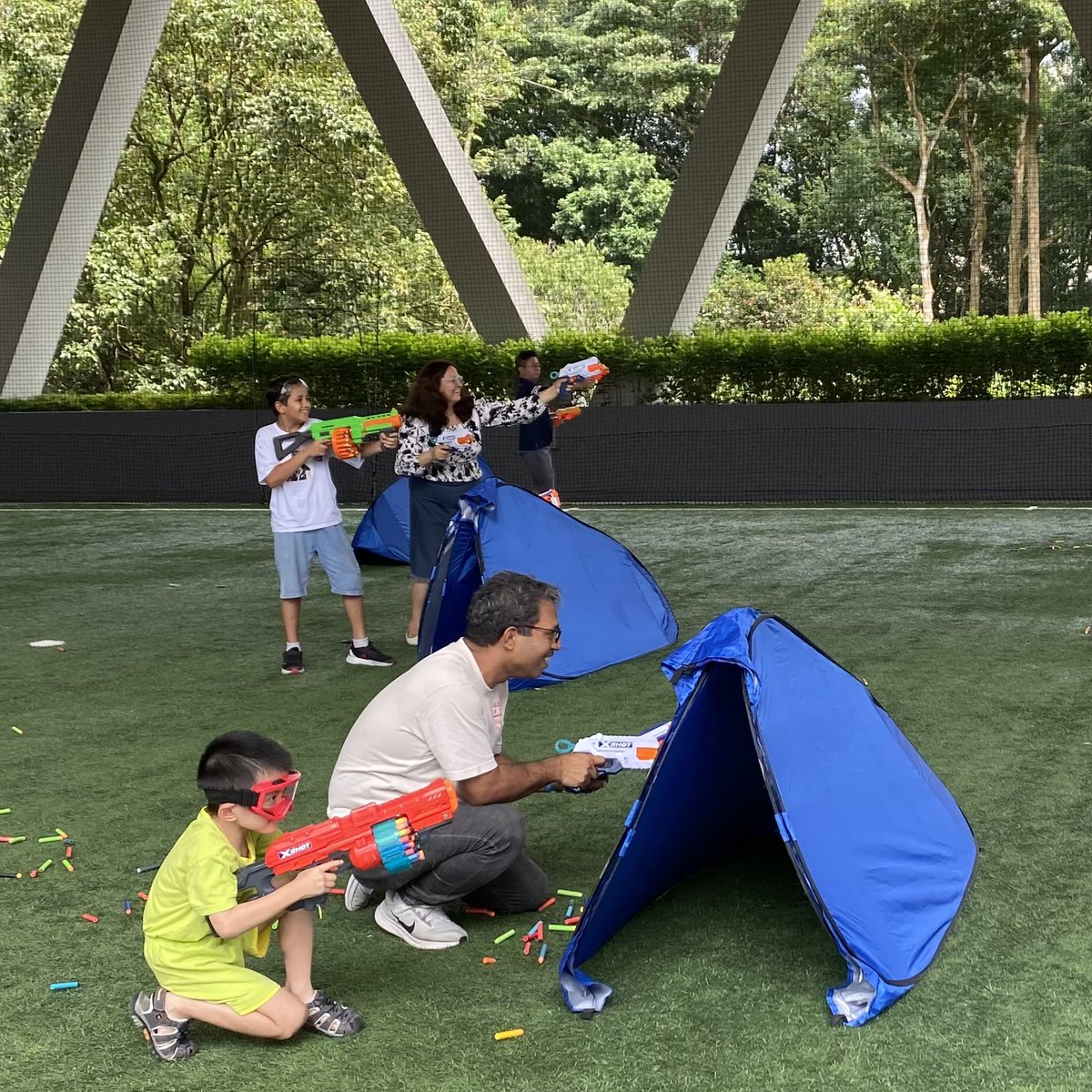 SohKwongHwee's tweet image. Exceptional time played and learned about Total Defense at the same time👍

Thanks for the chance and thanks to the participants ! 

We highly appreciate a lot ! 

#wearetotaldefence #TotalDefence40 #TD40 #togetherwekeepsingaporestrong