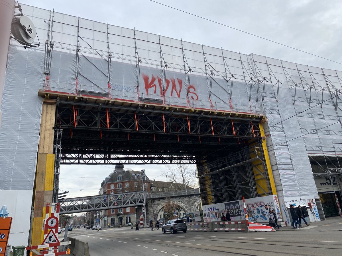 Mike Müller tweet media