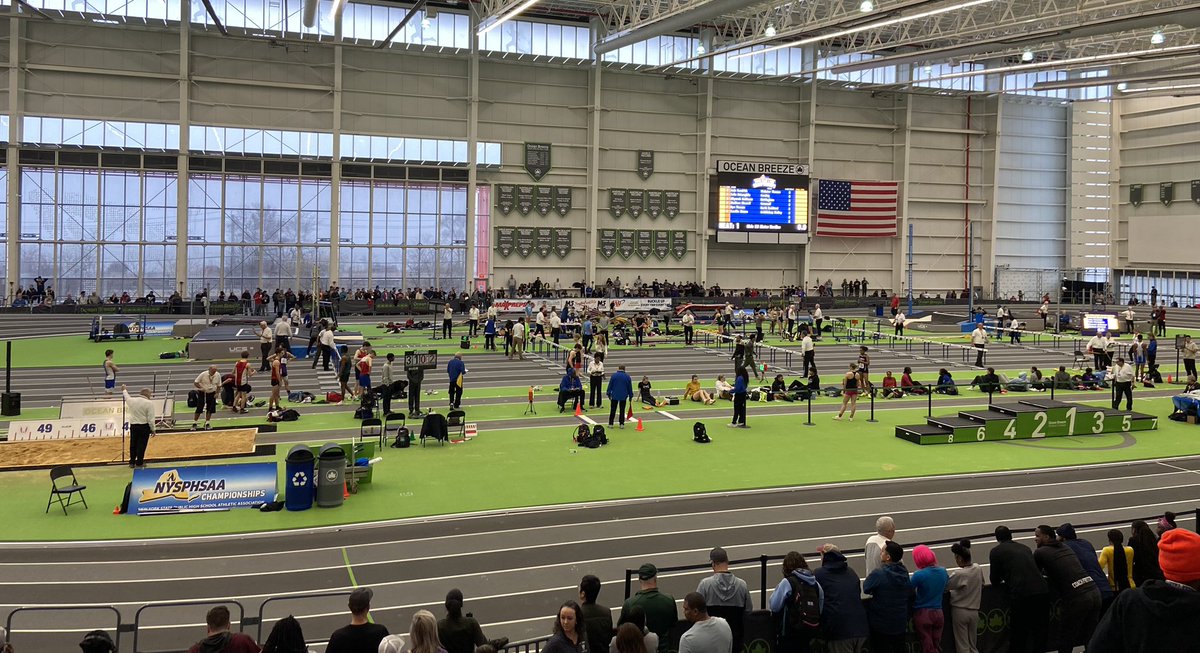 Warriors Indoor Track @ Ocean Breeze Athletic Complex in Staten Island. Can’t wait to see what States will bring! @SchroederPTSA