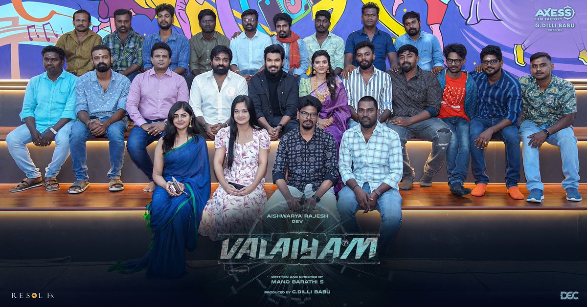 Glimpses of the #Valaiyam Poojai stills💥@VijaySethuOffl’s presence made it a memorable affair🔥 Buckle up for an Action Packed Adventure ahead ✨ @AxessFilm @Dili_AFF @aishu_dil @ActorDev_offl @manobarathi @willbrits @mahendrahendry @editorBoopathi @GirijaHari1411…