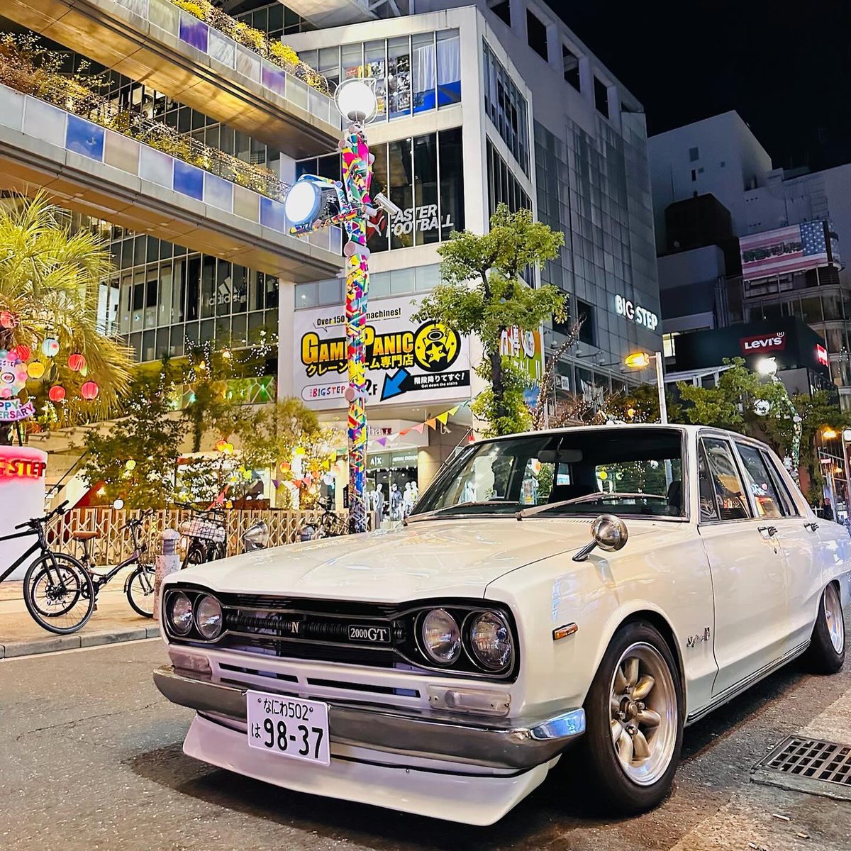 mcckayo's tweet image. 今日はお天気良くて絶好の
ドライブ日和でした^ ^
ハコスカさんもご機嫌♫
わきちゃんもご機嫌♫

#MACHICOCO #ハコスカ #ハコスカ4枚 #gc10 #スカイライン　#squeezeworks 
#machicococafe