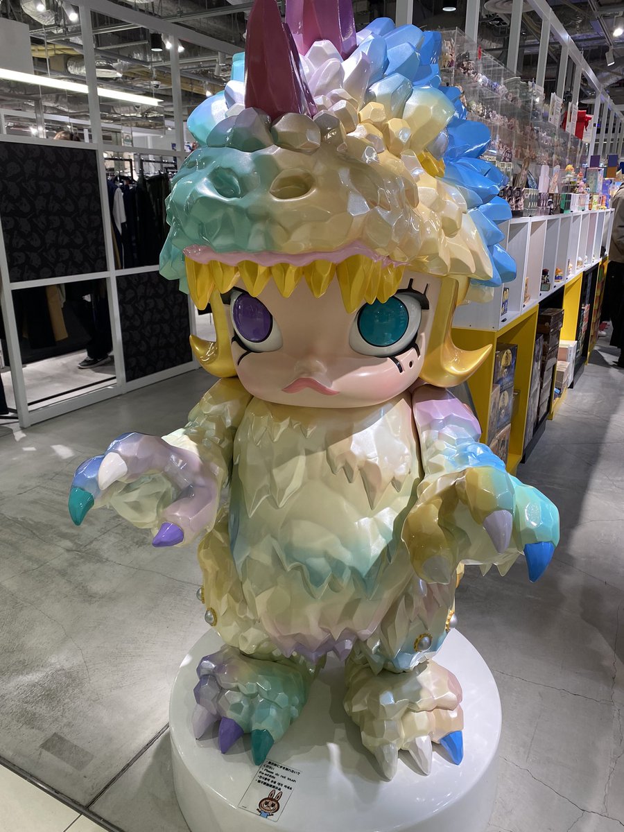 uzura_sansyou's tweet image. 渋谷散歩①
好きなもの巡りはテンション上がる♡
#渋谷PARCO
#TBASE
#POPMART
#TORCHTORCH
#スタバ