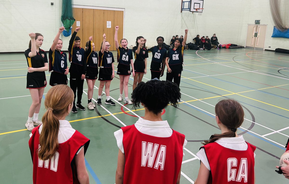 Rain & Snow (!!?!?⛄️) meant the netball girls went back to back at WGS this morning. Thank you for hosting 3 competitive fixtures. 
Well done to all players & the 
POMs u12 Pippa, u13 Nicole
Coaches’ players: u12 Soraya, u13 Unaysah & u14 Arianna
#thishenrysgirlcan #KHVIIIspark
