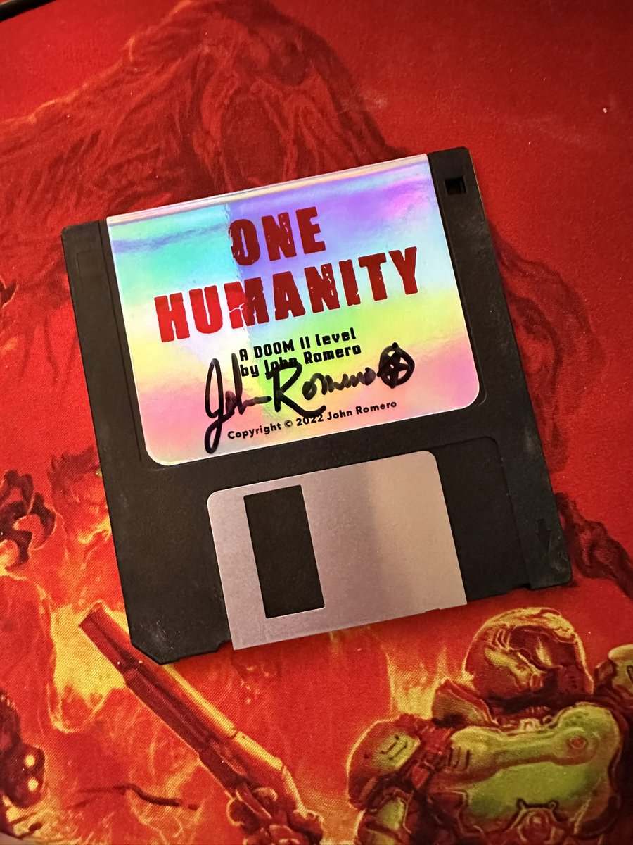 Limited edition: DOOM II One Humanity vintage 3.5” floppy disk available + metal DOOM pin. Dup’d on my vintage 1994 CopyPro 2000. Holographic signed label. romero.com #doom